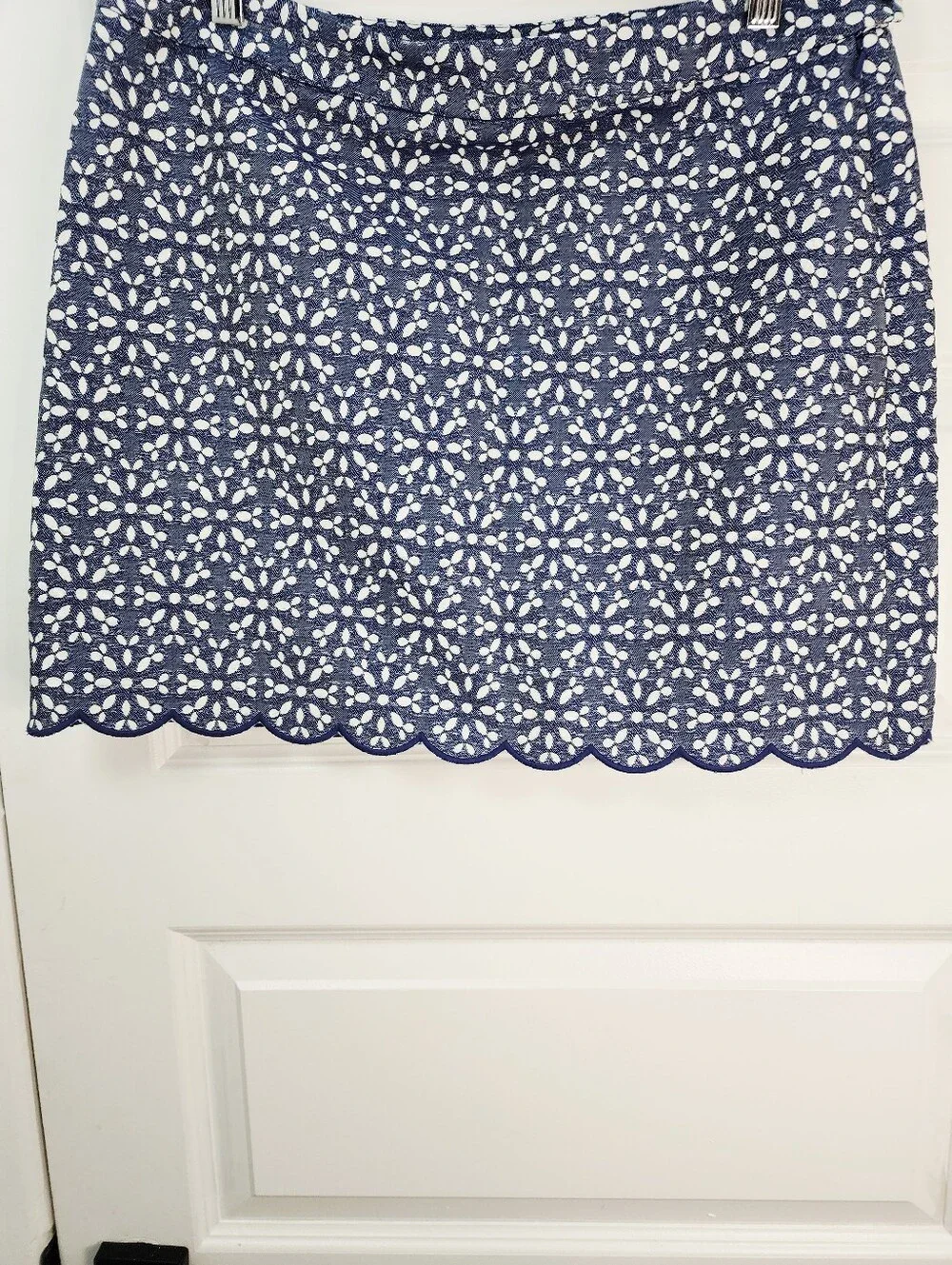 Brooks Brothers Navy and White Eyelet Mini Skirt Size 8